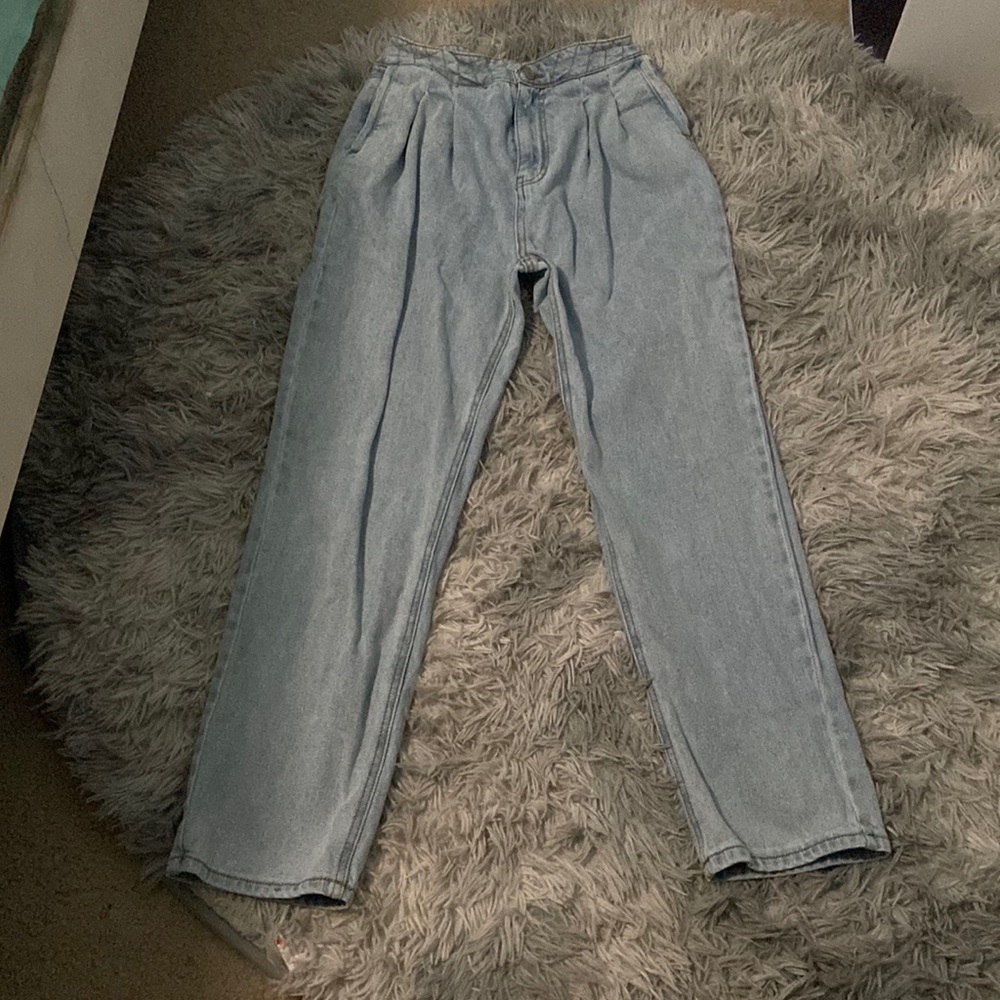 Straight leg light blue jeans, Size:7, Brand: SO goods for life